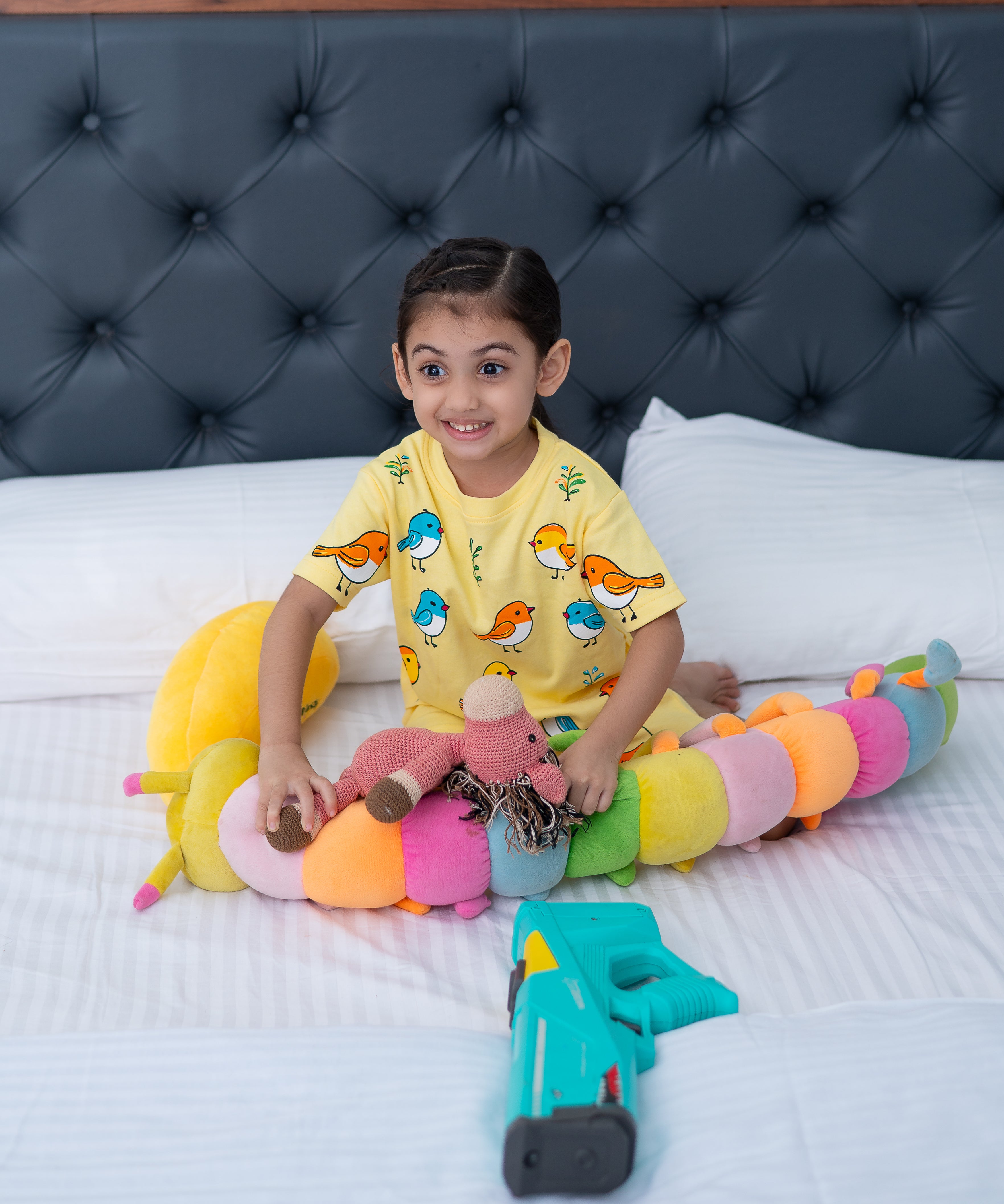 Sunshine Birdie Unisex Co-ord Set: Fly into Fun!